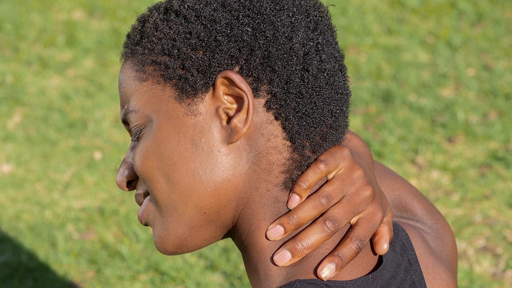 What To Do When Experiencing Neck Pain After a Car Accident